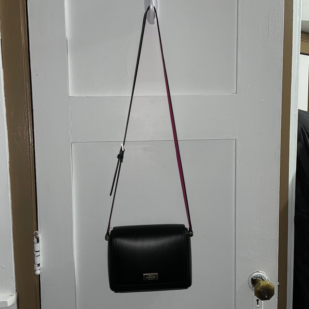 Kate Spade Purse - Picture 2 of 8